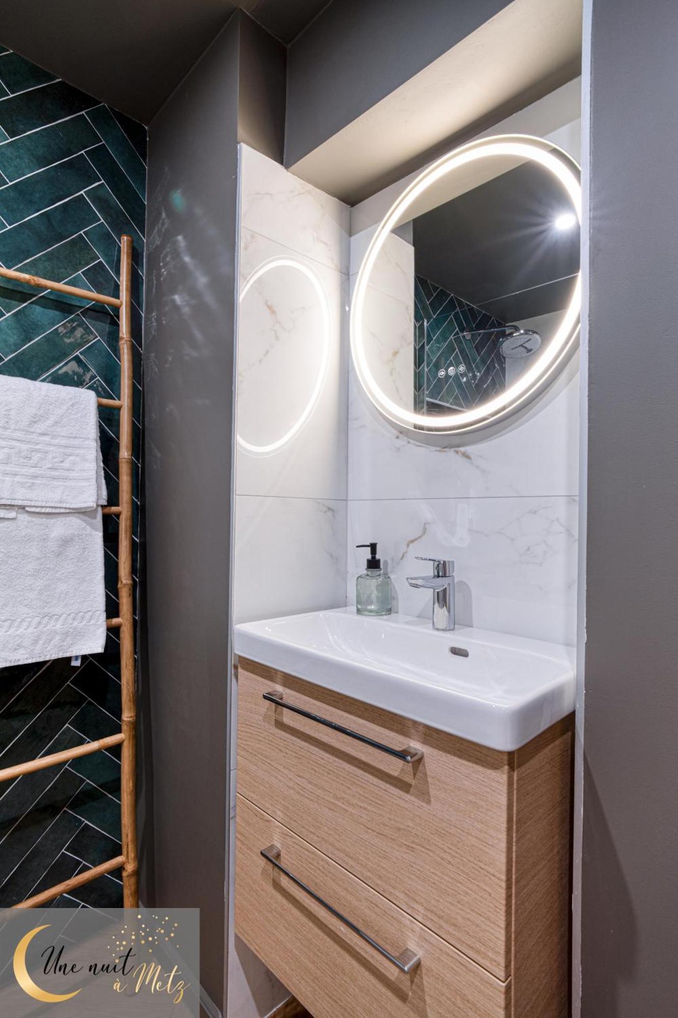 L Authentique Appartement Мец Екстериор снимка